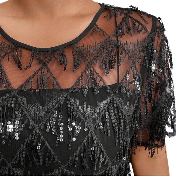 🪩🖤 PLUS Embellished Top 🖤🪩 - Picture 3 of 4